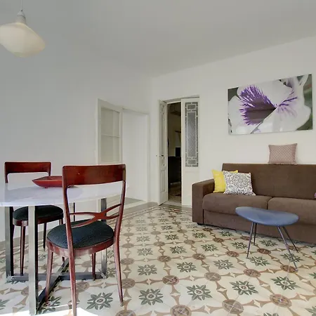 Lovely70-style Patio